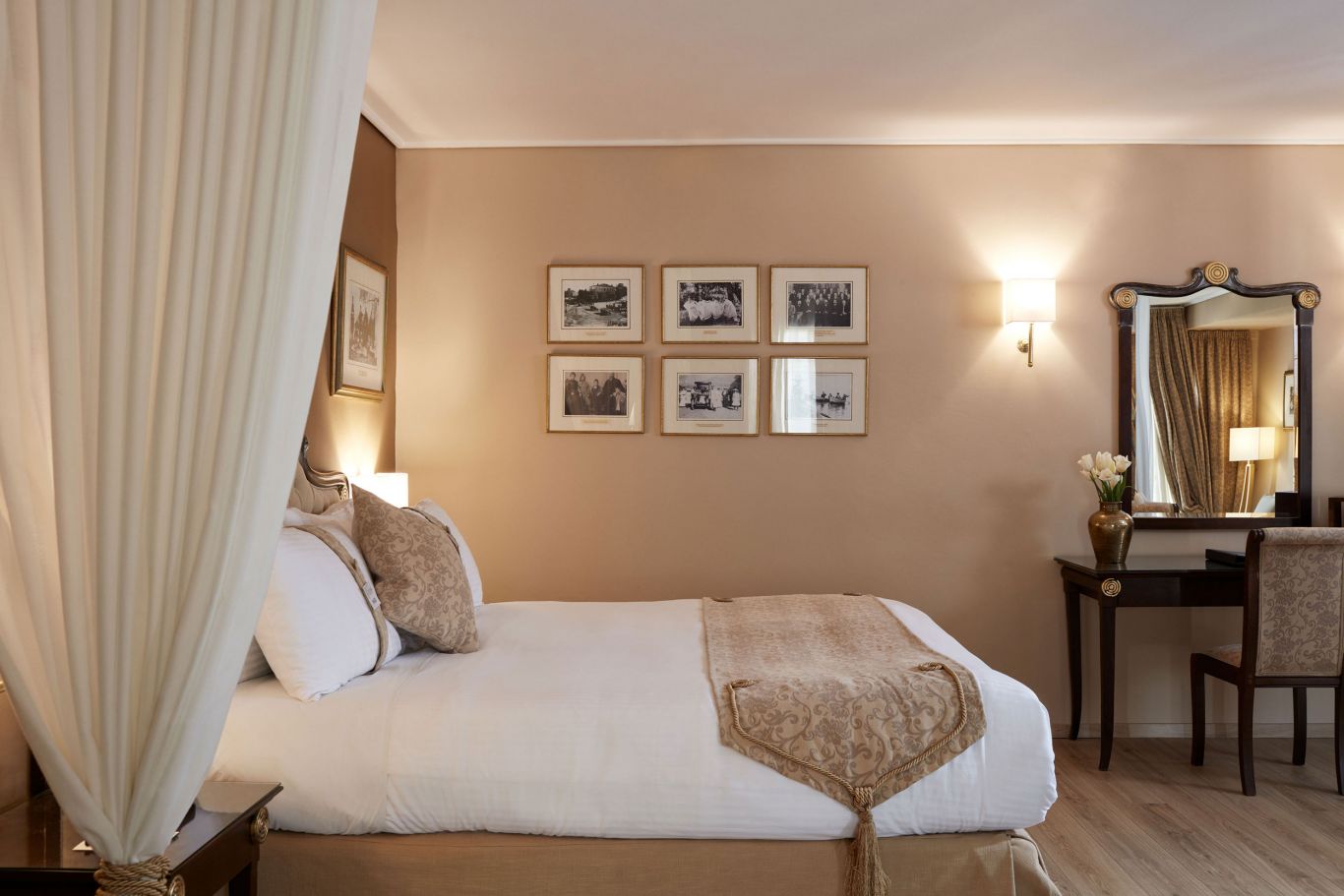 PRESIDENTIAL_SUITE_gallery-3