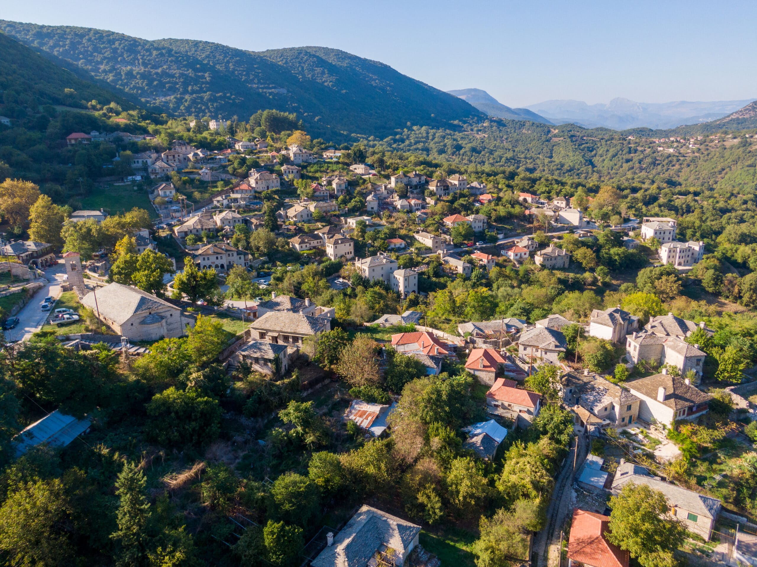 θα περιηγηθείτε στα Βουνά των Ιωαννίνων με την διαμονή σας στο Epirus Palace