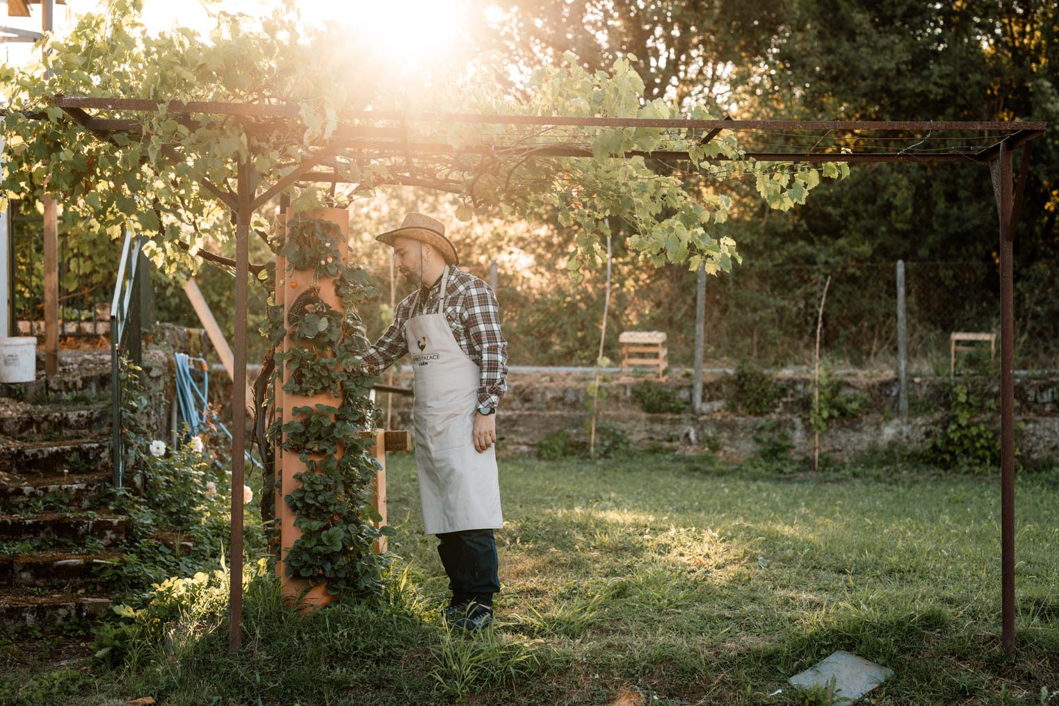 Η φάρμα στο Epirus Palace Congress & Spa Hotel στα Ιωάννινα είναι ένας χώρος όπου η φύση και η ανθρώπινη εμπειρία συναντώνται.