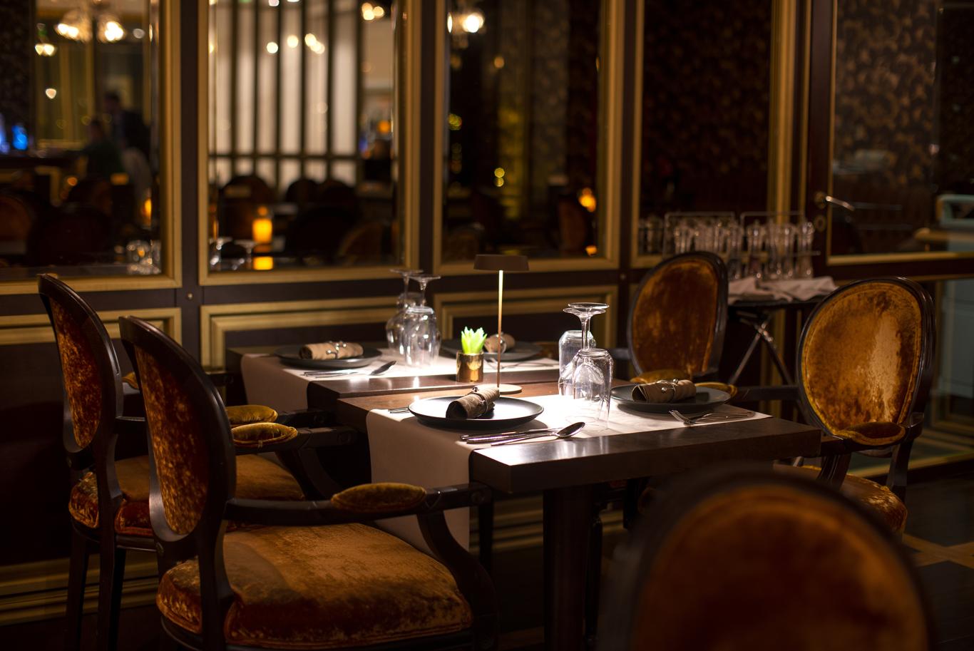 Epirus-Palace-Bistro-Restaurant-&-Bar-3